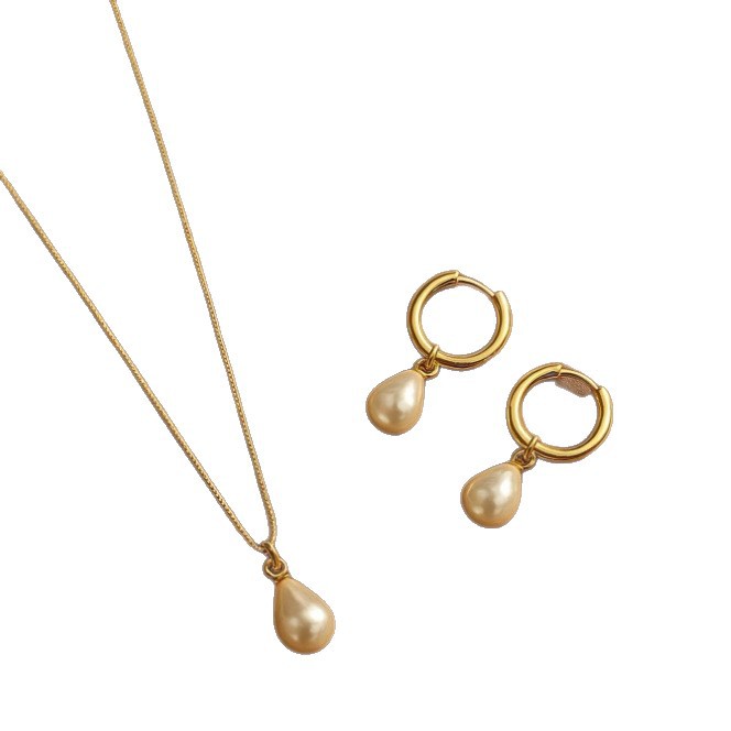 Stylish And Exquisite Necklace And Earrings Set