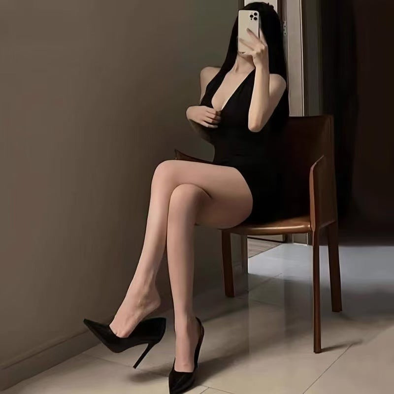 Women's Solid Color Choker Deep-V Sexy Backless Dress