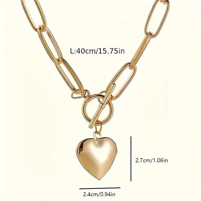Chain-openable Heart Pendant Made Of Alloy