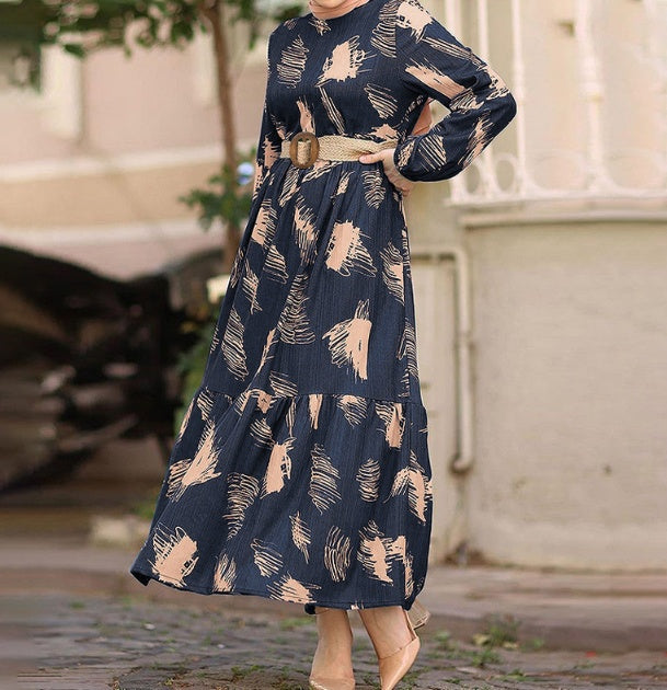 Women's Fashionable And Elegant Dress